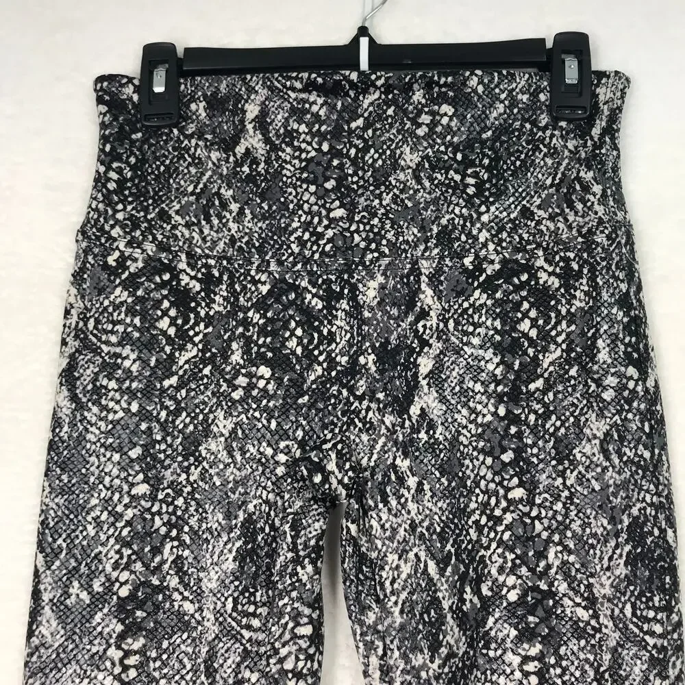 Spanx Leggings Womens Large Gray Faux Leather Snake‎ Shine Compression 20324R